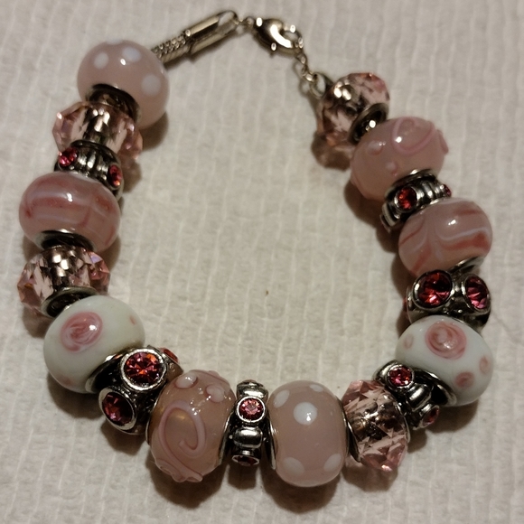 Full Pandora style charm bracelet - Picture 3 of 16